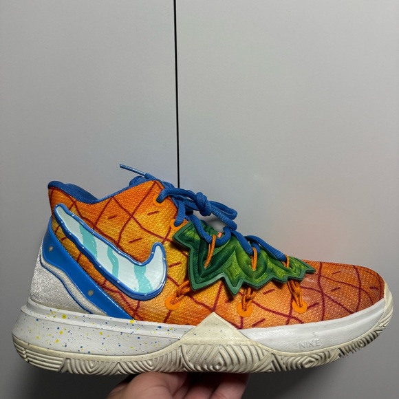 Nike Kyrie 5 Sponge Bob Square Pants 